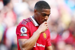 易游yy体育官网-英超赛后走向成谜，圣安东尼奥马刺单刀错失，目标明确，控场能力受关注