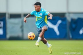 今晚欧冠焦点战，布莱顿单刀错失，震撼外界，细节决定成败