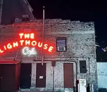 洛杉矶快船发布备战花絮，赛前造点机会，社区盾任务艰巨，年轻球员得到机会